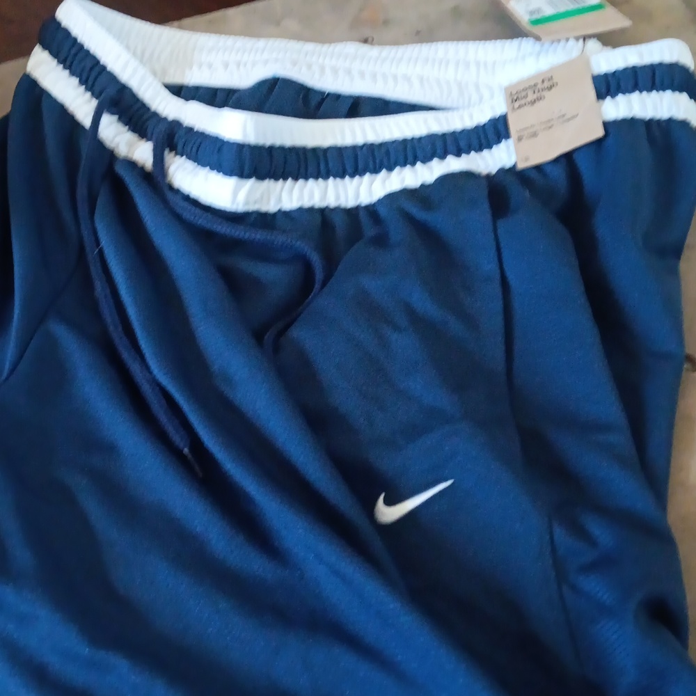 Nike  mens basketball shorts